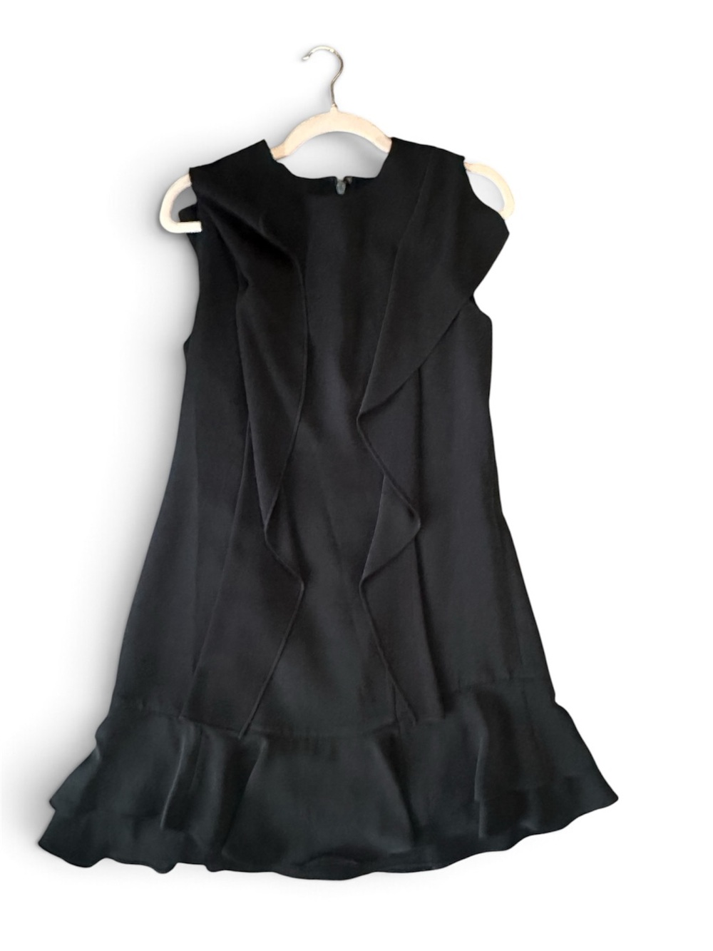 BCBGMAXAZRIA Anne Marie Black Ruffle Little Black Dress M